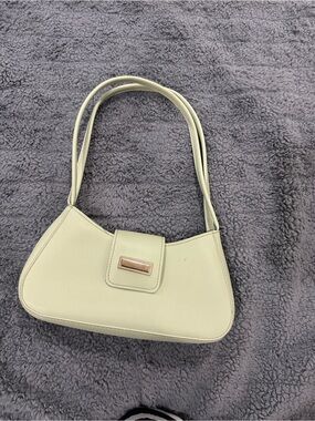 Chic Cream Shoulder Bag with Gold Accent Hardware
